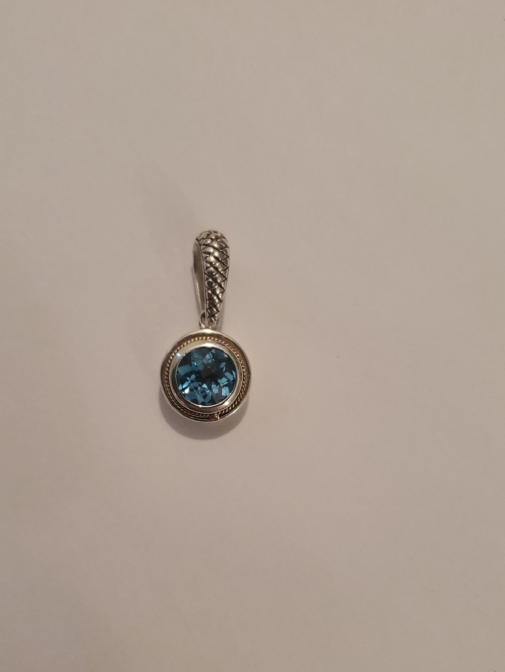 Effy BH 925 18k Blue Topaz Round Pendant Necklace